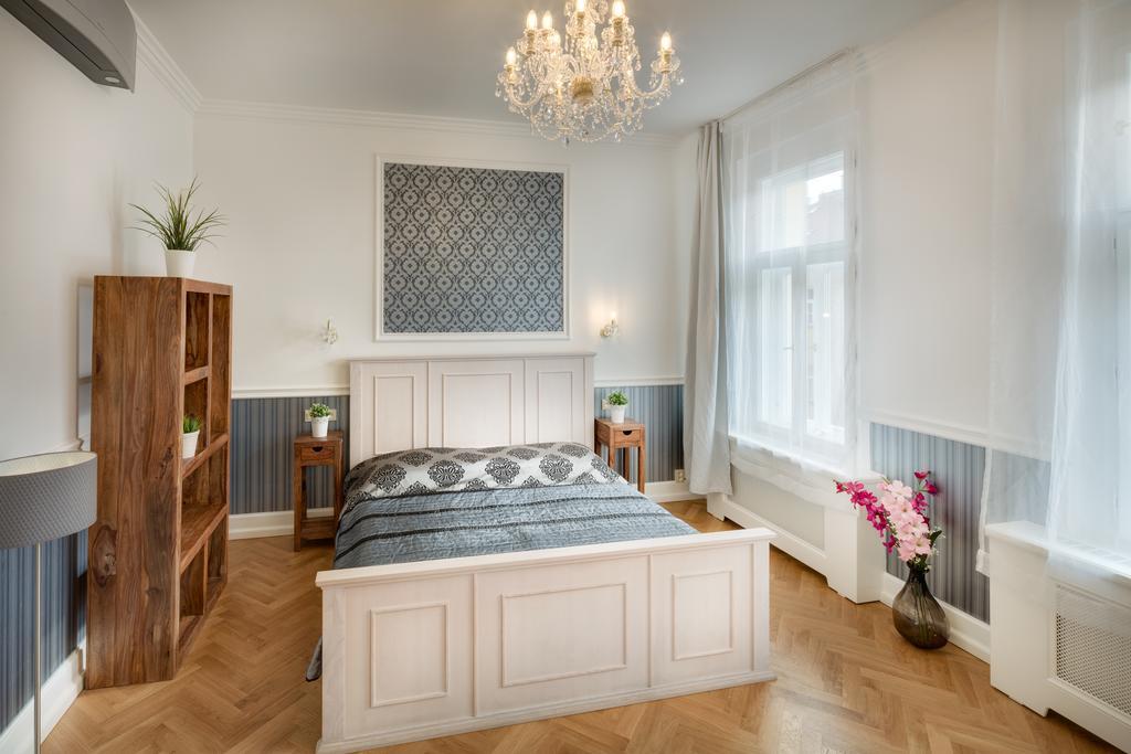 Veleslavinova - Old Town Apartment Prague Ngoại thất bức ảnh